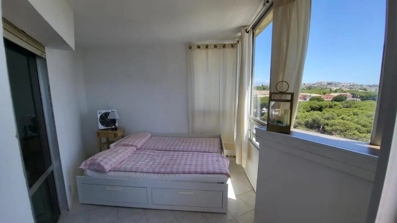 Beachfront Sea View Apartment Calahonda Sitio de Calahonda